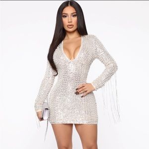 Special Pearl mini dress